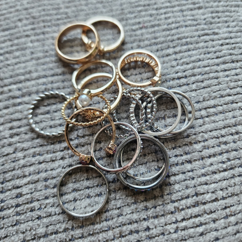 Stacking rings - Picture 3 of 10